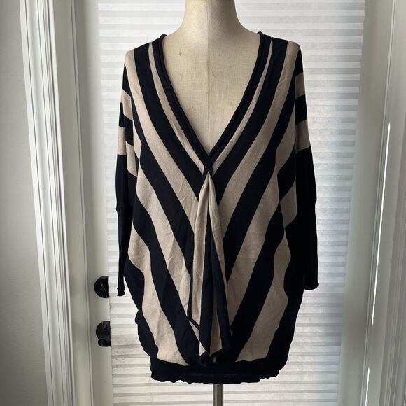 Adrienne Vittadini Sweatshirt V-neck Striped black-tan, Size L(see measurements) - Picture 1 of 8